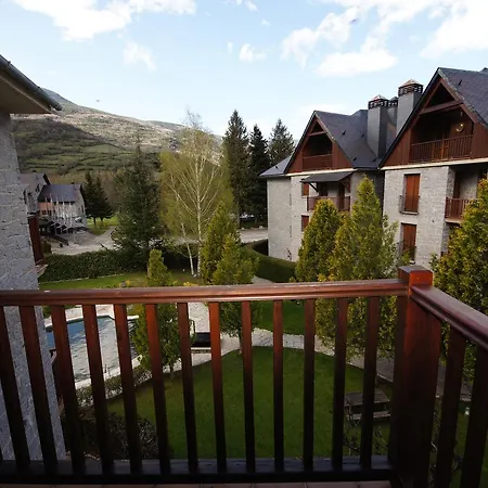 Lh Apartamento La Coma De Alba 66 Apartman Benasque